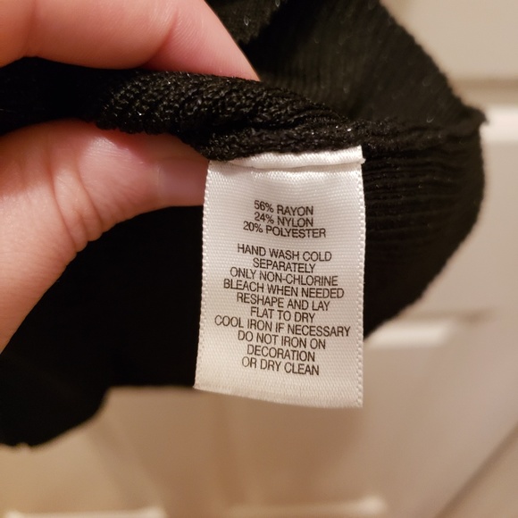 White House Black Market -Knit Sleeveless - Picture 6 of 6